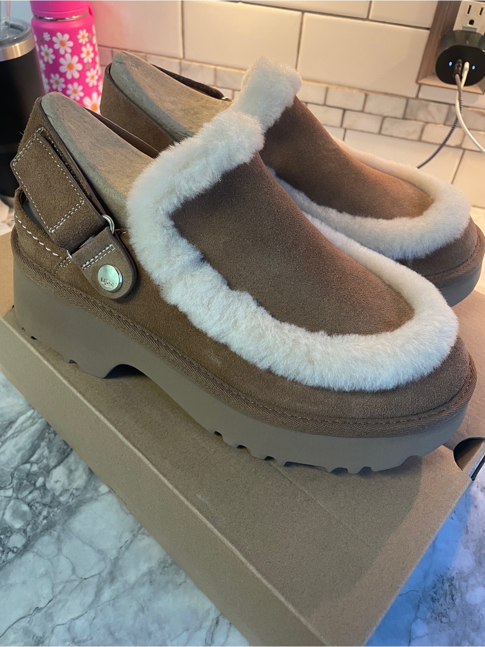 UGG Esmee Clog - NEVER WORN